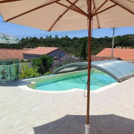 2p Kyrios Arts Atelier with use of private pool