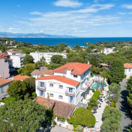 Hôtel Beau Site - Cap d'Antibes, viešbutis Antibe