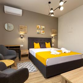 Kapana Guest House on Central Pedestrian street with Parking included, hotel en Plovdiv
