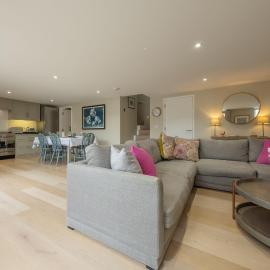 1 Railway Cottages H