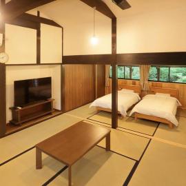 【コテージくぎの】大谷川沿いの露天風呂があるコテージ, hotel in Minami Aso