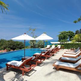 कारोन बीच में, होटल Secret Cliff Resort & Restaurant - SHA Plus