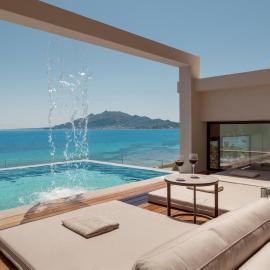 Nerea Deluxe SeaFront Villa, Iconic Infinity Pool, By ThinkVilla