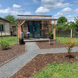 Tiny House Lodge Dresden, готель у Дрездені