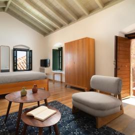 Kalnterimi Guesthouses, hotel a Monemvasia