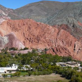 Hotel El Manantial del Silencio, hotel u gradu Purmamarka