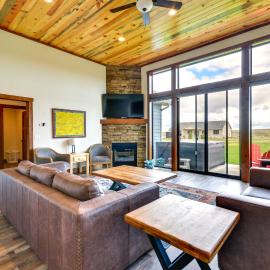 Sleek Red Lodge Home Rental w/ Private Hot Tub!