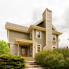 Serenity Peaks Lodge by InstantSuites-LaBete Golf