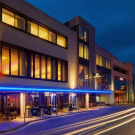 Sheraton Athlone Hotel, hotel din Athlone