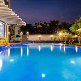 Luxury Chilinh - Large Swimming Pool - 200M To The Sea