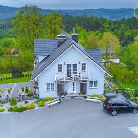 Willa Na Złotym Widoku, hotel em Piechowice