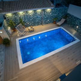Thomas Villa Hersonissos - Private Pool - Sleeps 7