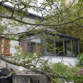 Agréable logement indépendant avec véranda, hotel em Vienne