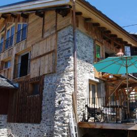 Appartement Dans Chalet de Montagne, hotel in Bozel
