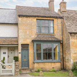 The Cottage at Broadway