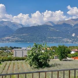 APE BIANCA - Appartamento Lavanda, hotell sihtkohas Colico