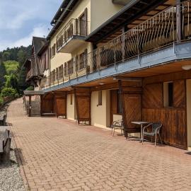 La source, hotel u gradu Sondernach