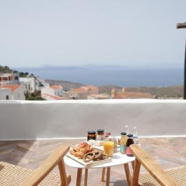VILLA CALLIOPE KEA, hotel Julídában