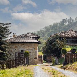 Finca La Casería LA CASA, hotel in Cangas de Onís