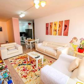 Happy stories' apartment in city centre, хотел в Шкодра