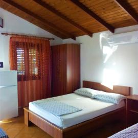 Ramo's Hilltop Retreat with Kitchenette and Patio - 1st