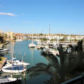 New view Sotogrande Marina - Jungla del Loro, hotel in Sotogrande