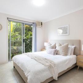 Self-contained unit in Scarborough, hotel in Scarborough