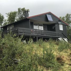 Cabin in the Mountain, with Solar Energy, хотел в Vollen
