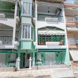 Floral Apartment, hotel in Flogita