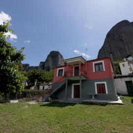Fani's House Under Meteora: Kastrákion şehrinde bir otel