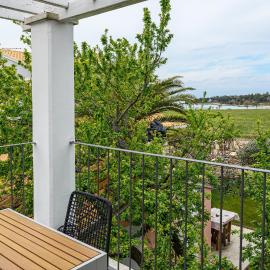 Apartment Tramontana near the beach in Bašanija - Umag, hotel u gradu Bašanija