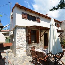 Two-storey house with loft at Agria,Volos, Hotel in Agria