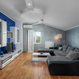 Apartment Danijela, hotell i Murine