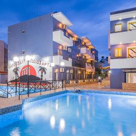 Happy Days, hotel u gradu Malia