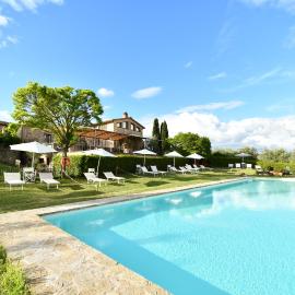 Le Rocche Di Valiano: Valiano'da bir otel