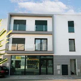 Gold Apartment Ferrel I
