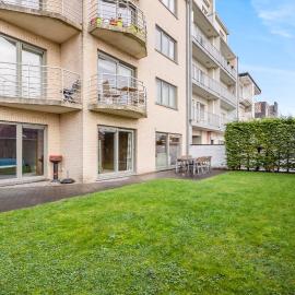 Luxury apartment with garden close to the beach, hotel a Oostende