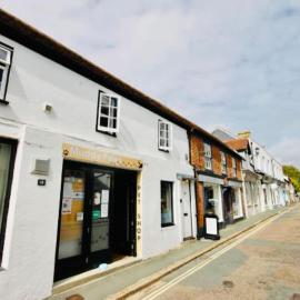 Apartment with Roof Terrace - Centre of Yarmouth, hotel in Yarmouth