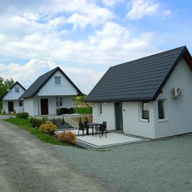 Domki Brzezówka nad stawami, Hotel in Kłodzko
