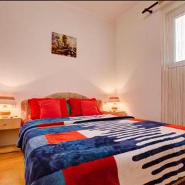 Lazarus Bigova apartments
