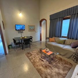 Amplio Departamento 3 habitaciones, Zona Jockey-Arena