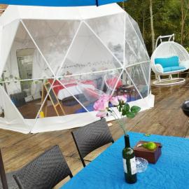 Glamping Eco Azulejo، فندق في Arbeláez