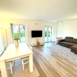 Guest Martilla Luxury & Garden, hotelli kohteessa Garda