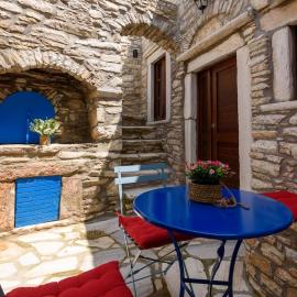 Petrino House، فندق في Apeiranthos