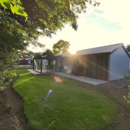 Traumhaftes Chalet am Veluwemeer, Bad Hoophuizen, hotel en Hulshorst