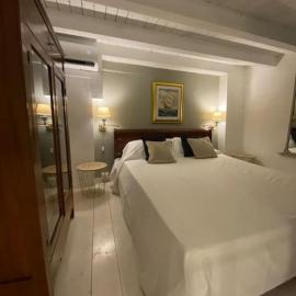 centro storico, hotel in Giovinazzo