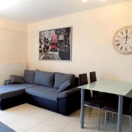 58 - Hullám Üdülőparkban vízközeli modern stúdió apartman, hotel a Balatonőszöd