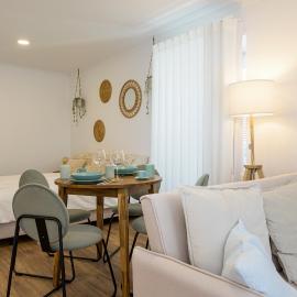 Chalet Marias - Parede beach apartments, hotel v mestu Parede