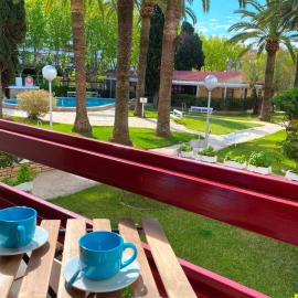 Apartamentos Córcega Palmyra, hotel i Salou