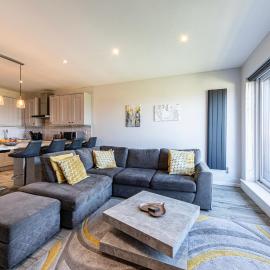 32 Deganwy Beach